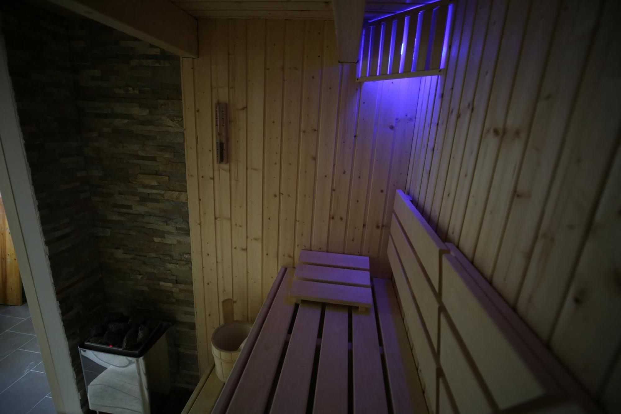 Eine Sehr Gemuetliche Erdgeschoss Wohnung Ihlow  Екстер'єр фото